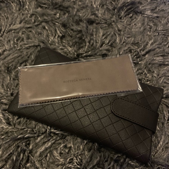 Brand New Bottega Veneta Sunglasses ✨